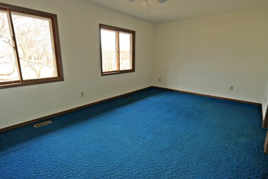 12005 Maple Ave, Hebron, IL 60034 - photo 4
