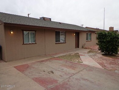 4218 WILSHIRE FRONT 3