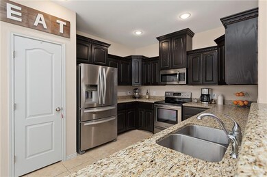 3705 Oriole Dr, Mission, TX 78572 - photo 5