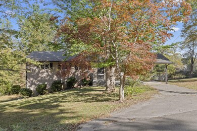 3305 Weeks Cir NE, Cleveland, TN 37312 - photo 2