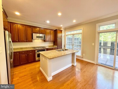 1507 Portner Rd unit 3, Alexandria, VA 22314 - photo 6