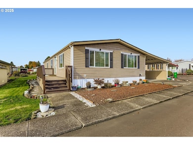 1504 Frontier Cir, Forest Grove, OR 97116 - photo 2