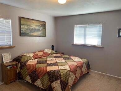 1517 Mountain View Ave, Alamogordo, NM 88310 - photo 6