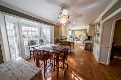 Seperate Dining Area