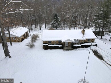 4645 Cold Run Valley Rd, Berkeley Springs, WV 25411 - photo 7