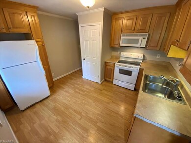 847 W 6th St unit E, Winston Salem, NC 27101 - photo 2