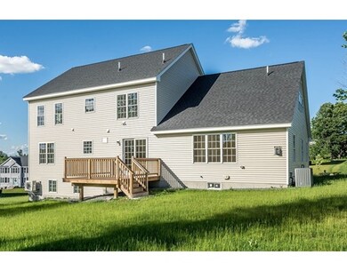 127 Old Pasture Rd unit LOT 45, Dracut, MA 01826 - photo 4