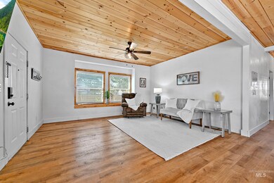 803 E Curtis Ave, Parma, ID 83660 - photo 6