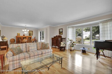 3218 S Cambridge Rd, Lansing, MI 48911 - photo 3