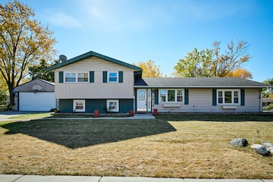unlisted-address, Schaumburg, IL 60193 - photo 2