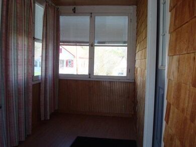 10 Williams St, Lebanon, NH 03766 - photo 5