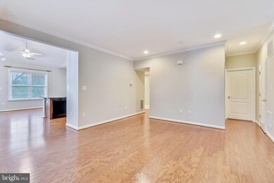 20467 Crescent Pointe Place, Ashburn, VA 20147 - photo 6
