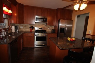 448 N California Ave, Mundelein, IL 60060 - photo 4