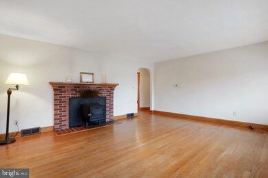 12039 Belvedere Rd, Hagerstown, MD 21742 - photo 7