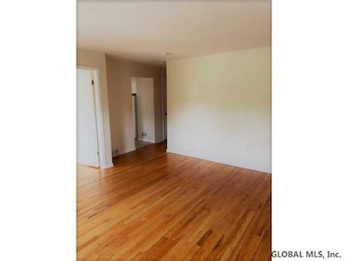 52 Hackett Blvd unit 2nd Floor Front, Albany, NY 12209 - photo 3