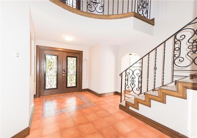 2515 Leslie St, Edinburg, TX 78539 - photo 2