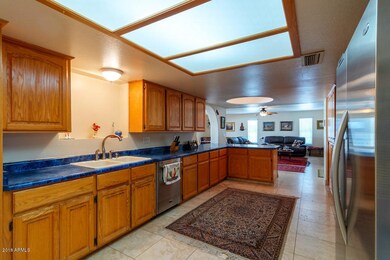 Kitchen (2)-SMALL