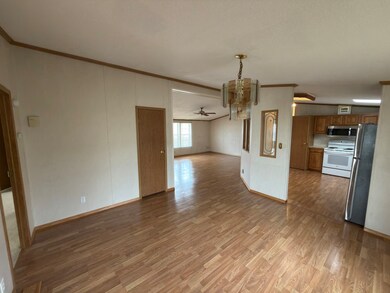 823 Fox Ln, Belvidere, IL 61008 - photo 4