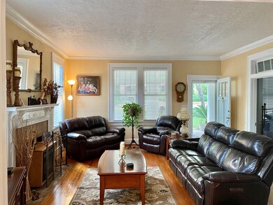 Large Living Room!
