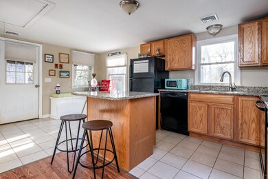 15 Circuit Rd E, West Yarmouth, MA 02673 - photo 5