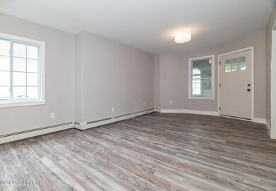 9-web-or-mls-1605RutgersSt-8