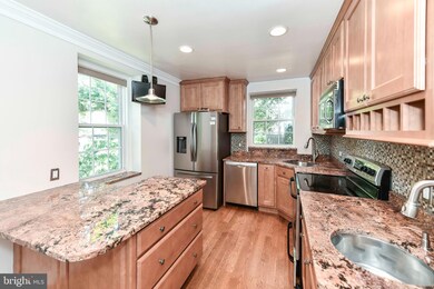 3057 S Buchanan St unit A1, Arlington, VA 22206 - photo 2