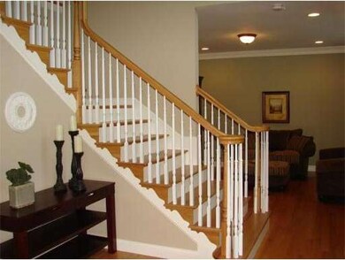 29 Cornstalk Rd, Dracut, MA 01826 - photo 3