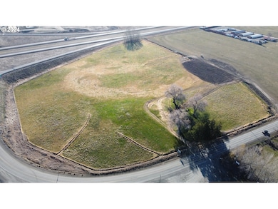 1 Cedar St, Baker City, OR 97814 - photo 2