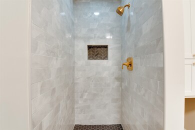 3406 Norhill Blvd unit 2, Houston, TX 77009 - photo 2