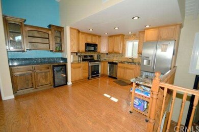 Open kitchen