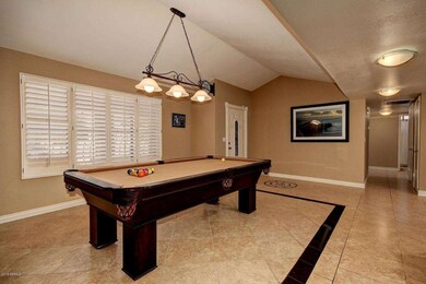 4_Pool table-Paradise