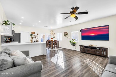 9127 W Cambridge Ave-9