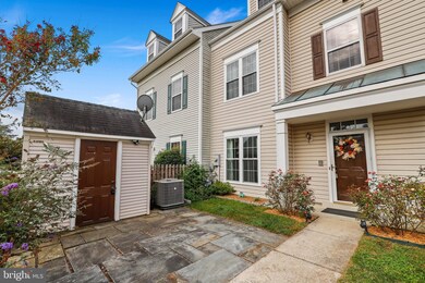 8726 Green Field Ct, Odenton, MD 21113 - photo 5