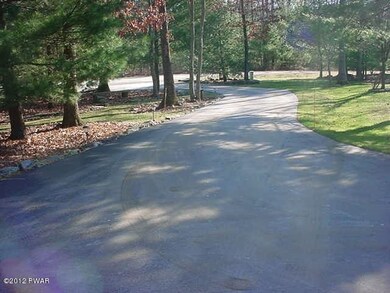 62 Moonbeam Cir, Hawley, PA 18428 - photo 4