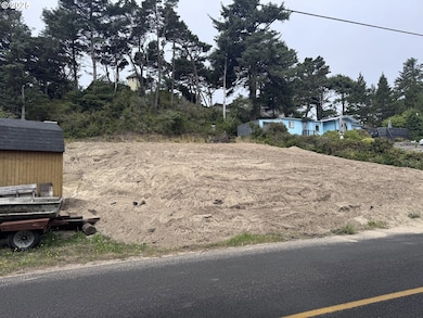 1695947 4th St, Florence, OR 97439 - photo 2