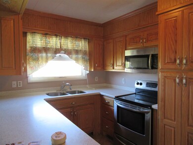 265 Maple Dr, Rock Island, TN 38581 - photo 2