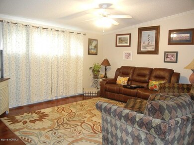 6.  Living Rooom