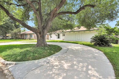 6322 King Post Dr, Houston, TX 77088 - photo 2