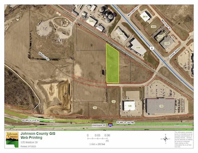 135 Westcor Dr, Coralville, IA 52241 - photo 4