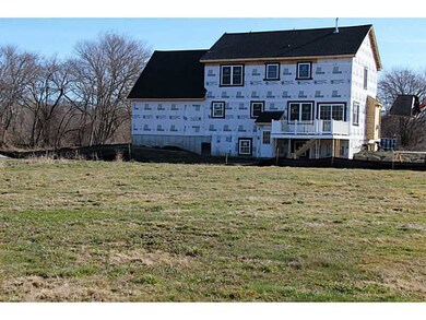 271 Mitchells Ln, Middletown, RI 02842 - photo 2