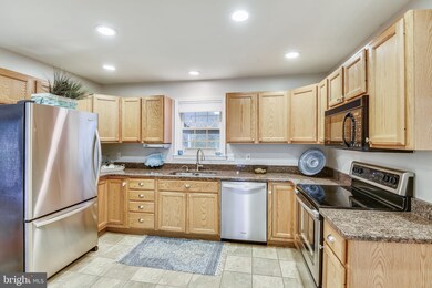 4154 Carrs Ridge Rd, Edgewater, MD 21037 - photo 3