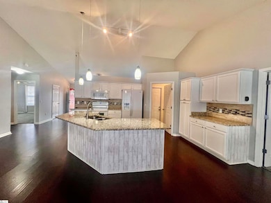 202 Catterick Way, Fountain Inn, SC 29644 - photo 7