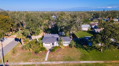 1501 Live Oak St-2