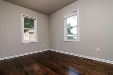 3424 Jewett Ave, Highland, IN 46322 - photo 6