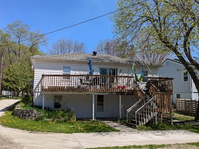 301 Leif Erikson Dr, Decorah, IA 52101 - photo 4