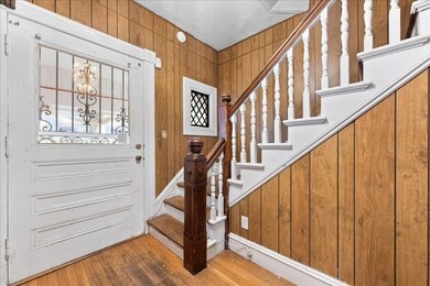 54 Dawes St, Springfield, MA 01109 - photo 6