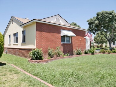 4443 Paramount Blvd, Lakewood, CA 90712 - photo 2