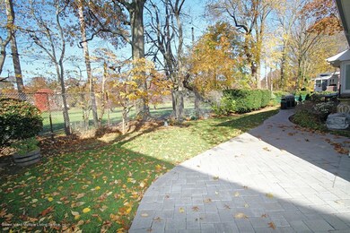 31 Cheshire Place, Staten Island, NY 10301 - photo 3