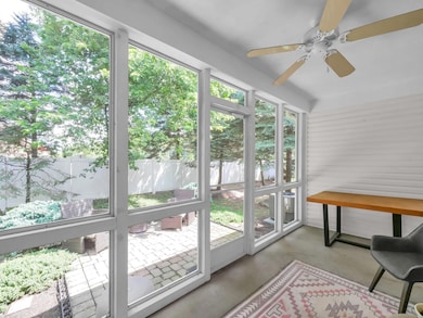 21-web-or-mls-1235-shagbark-rd