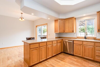 23057 Donna Ln, Bend, OR 97701 - photo 6
